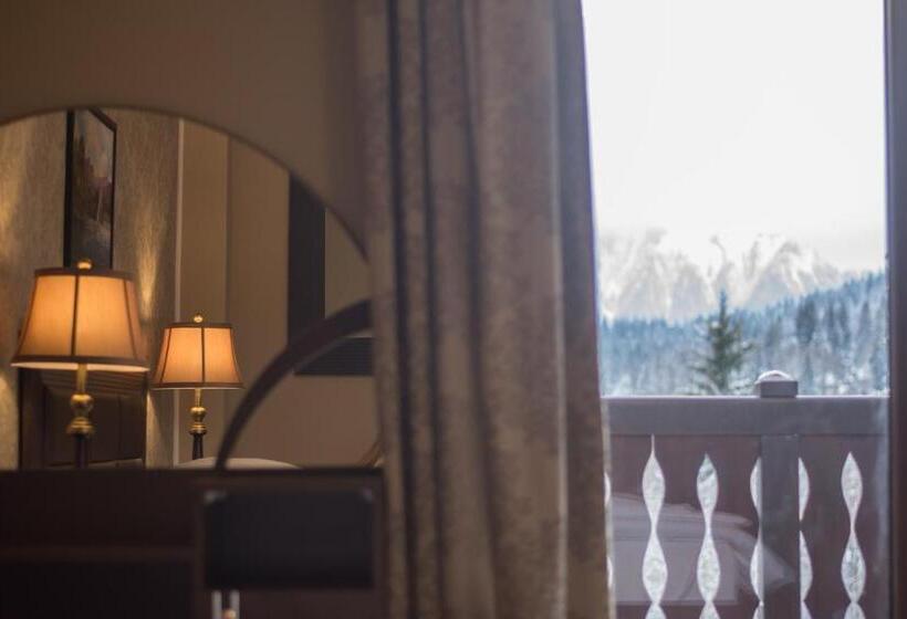 غرفة عائلية, Platinvm B&b