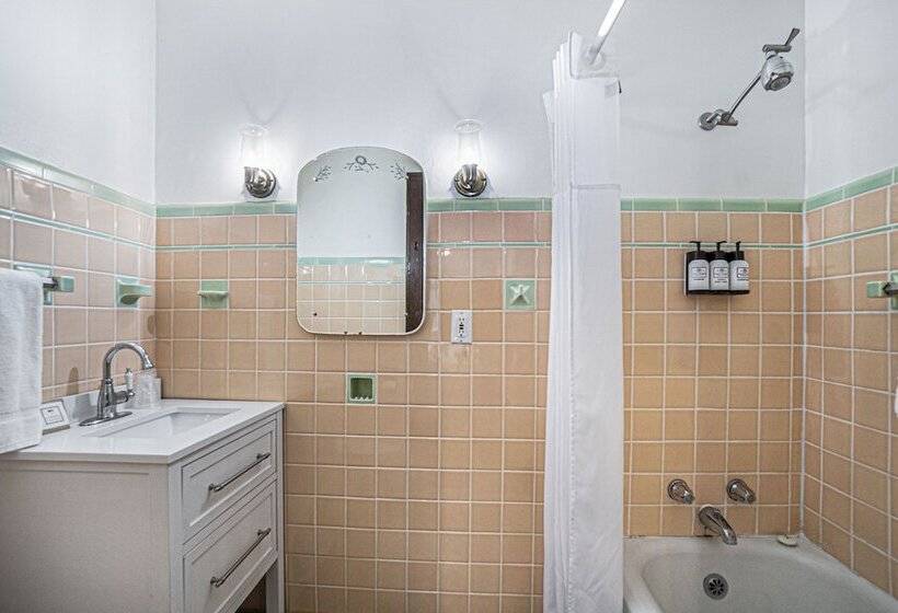 Номер Deluxe, Historic Hotel Nichols