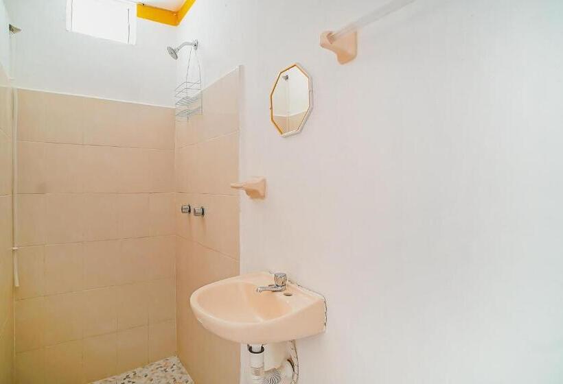 ファミリールーム, Hospedaje Colibrí