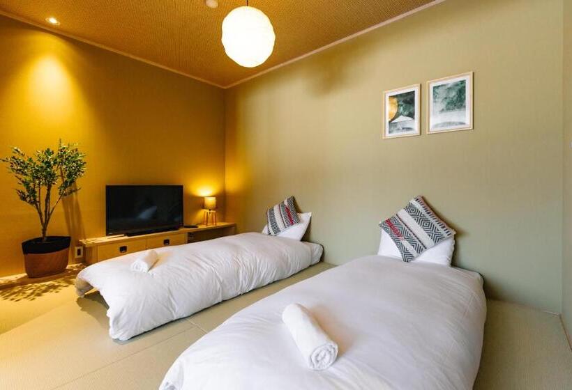 Студия Стандарт, Wadano Gateway Suites & Apartments