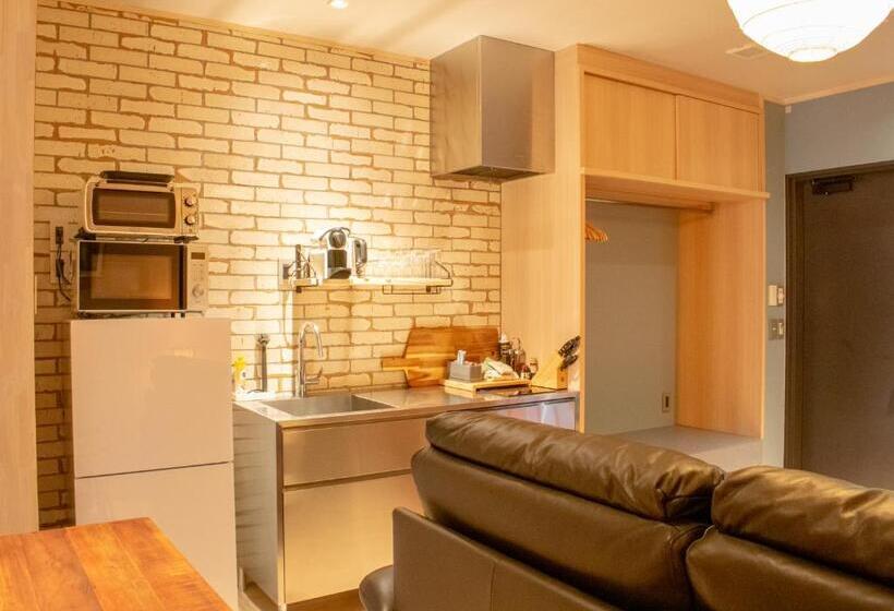 Апартаменты 2 Спальни, Wadano Gateway Suites & Apartments