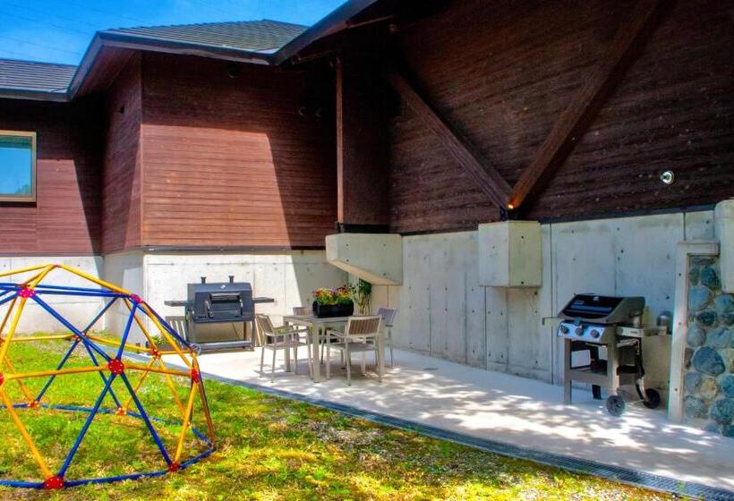 Студия Стандарт, Wadano Gateway Suites & Apartments