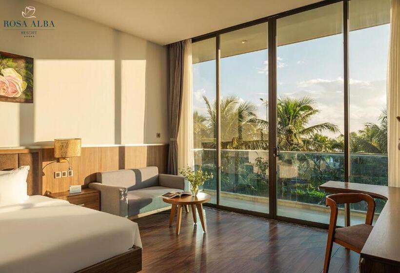 ویلای 4 خوابه, Rosa Alba Resort & Villas Tuy Hoa