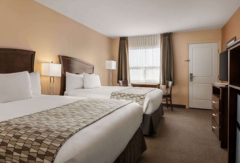 Номер Стандарт, Travelodge By Wyndham Pincher Creek