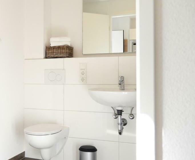 استودیوی استاندارد, Adapt Apartments Giessen