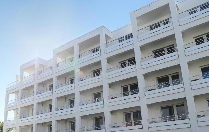 استودیوی استاندارد, Adapt Apartments Giessen
