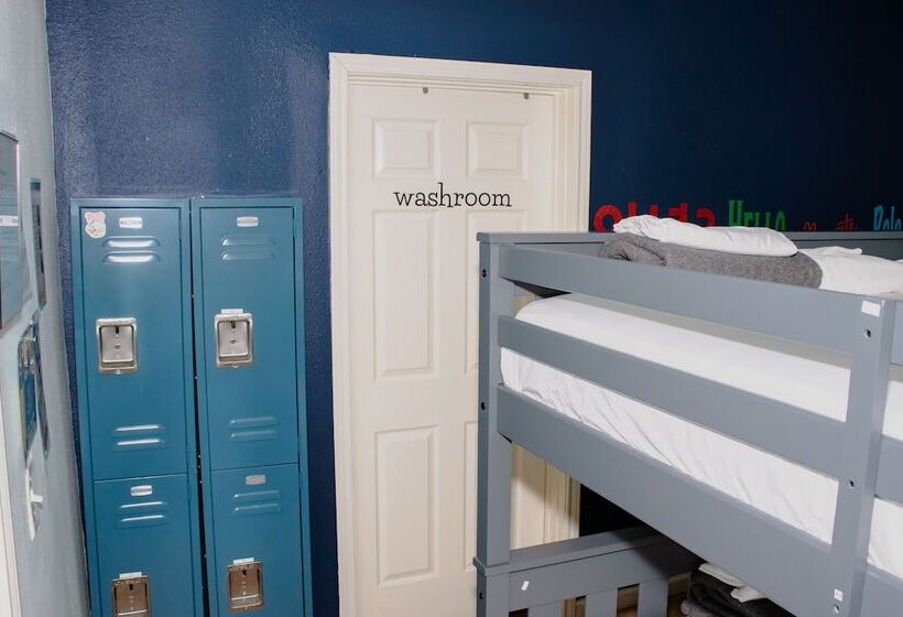 تختخواب در اتاق مشترک, Wanderstay Houston Hostel
