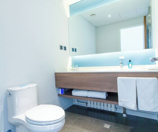 Номер Стандарт, Holiday Inn Express Harbin Qunli, An Ihg