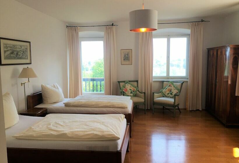 Апартаменты 3 Спальни, Villa Sawallisch