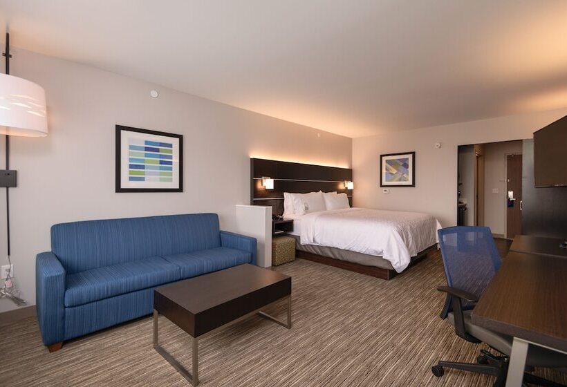 适合残疾人士使用的套间, Holiday Inn Express & Suites   Tulsa Downtown   Arts District, An Ihg
