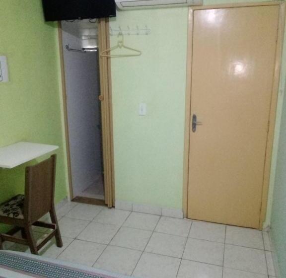 سوییت, Pousada Reis Guarujá
