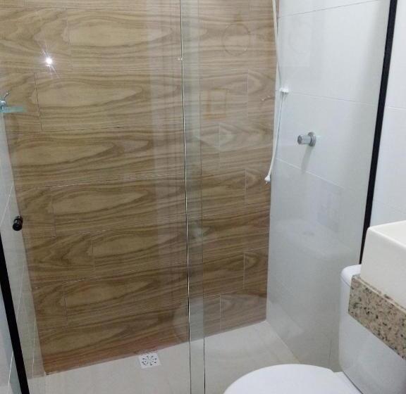 اتاق استاندارد, Pousada Reis Guarujá