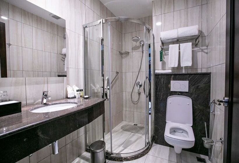 اتاق لوکس, Best Western Plus The Athena Hotel Kampala