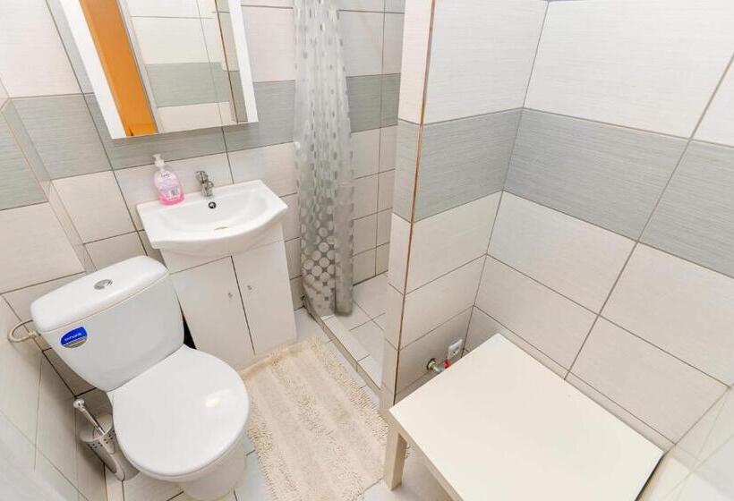 اتاق سوپریور سه تخته, Guest House Simona