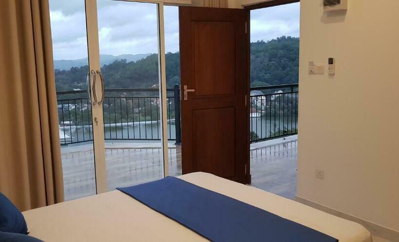 Göl Manzaralı Standart Oda, Fairview Residence