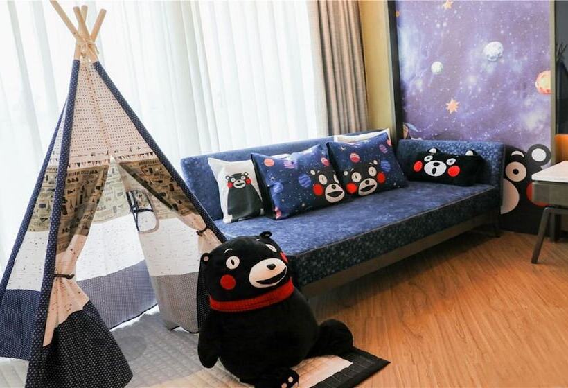 Семейный Номер, Renaissance Xi An