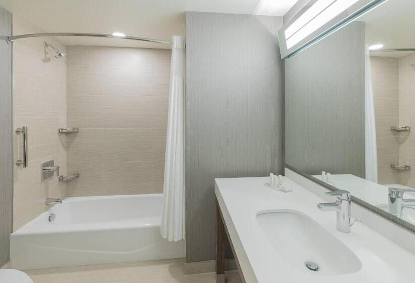 スタンダードルーム, Courtyard By Marriott Halifax Dartmouth