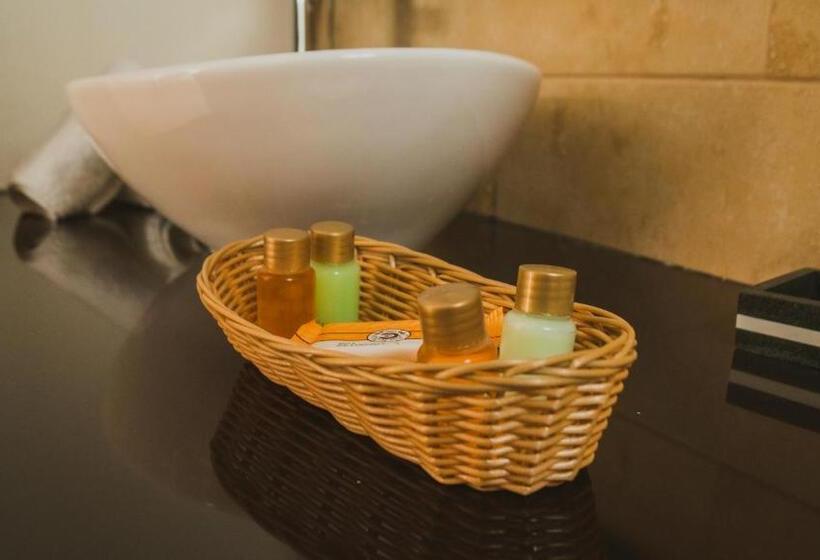 غرفة قياسية رباعية, Villa Oasis