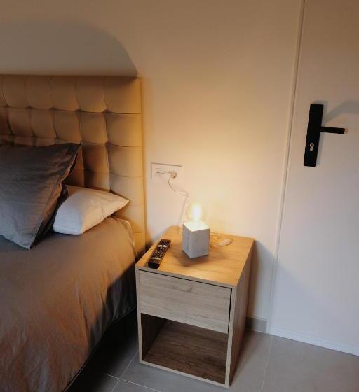Номер Deluxe Кровать Кинг, Casa Carmina Hostel