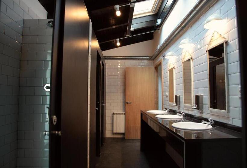 Кровать в Общей Комнате, Casa Carmina Hostel
