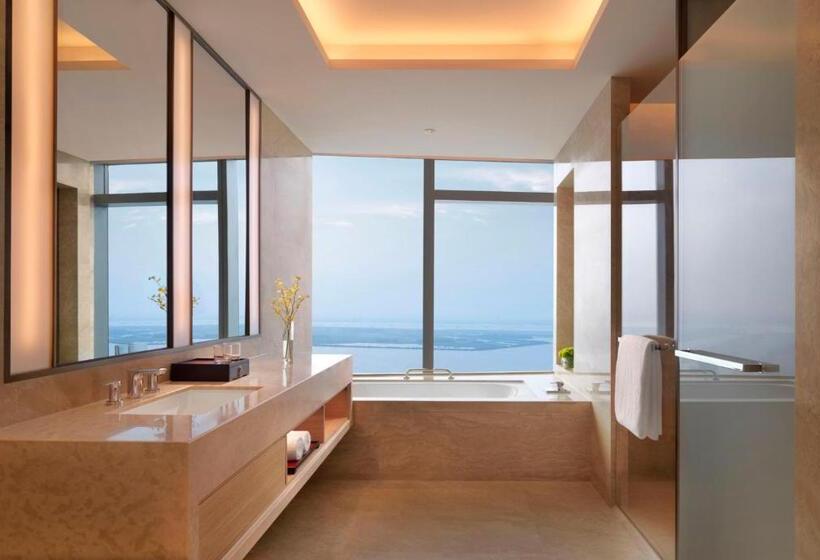 Номер Deluxe Кровать Кинг, Hyatt Regency Zhenjiang