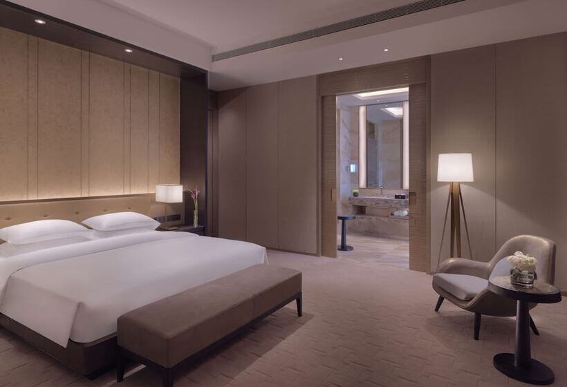 Президентский Люкс, Hyatt Regency Zhenjiang