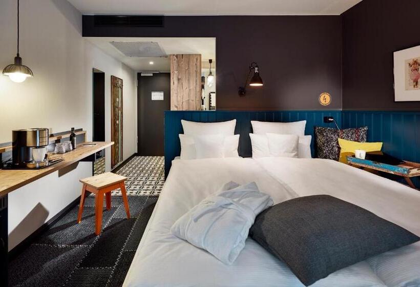 Номер Deluxe Кровать Кинг, Me And All Hotel Mainz, By Hyatt