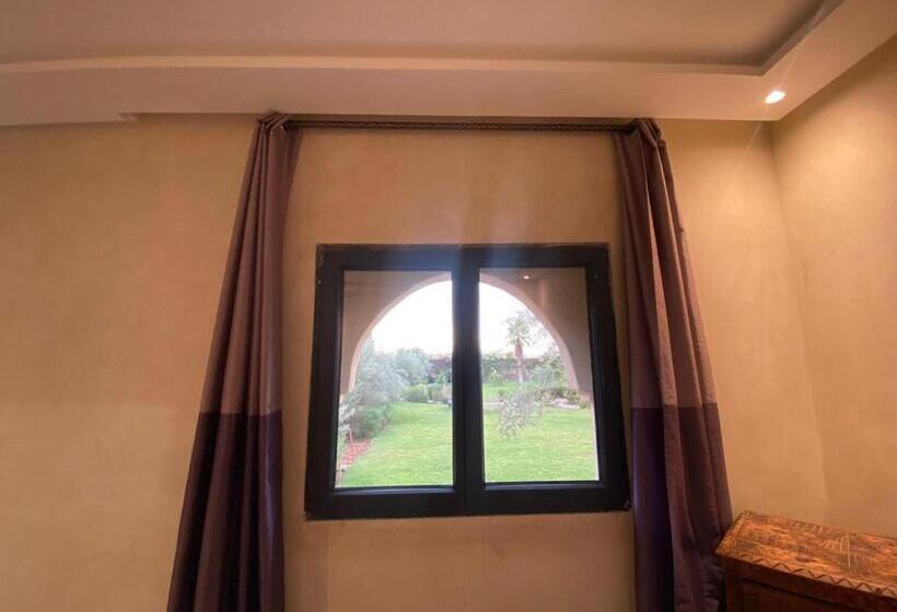 חדר סטנדרט נוף לגינה, Villa Diaf Johanne