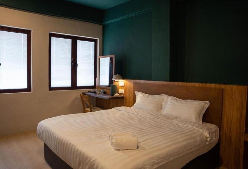 Стандартный Номер Кровать Кинг, Room V @ Jalan Sultanah Near Bus Stop Batu Pahat