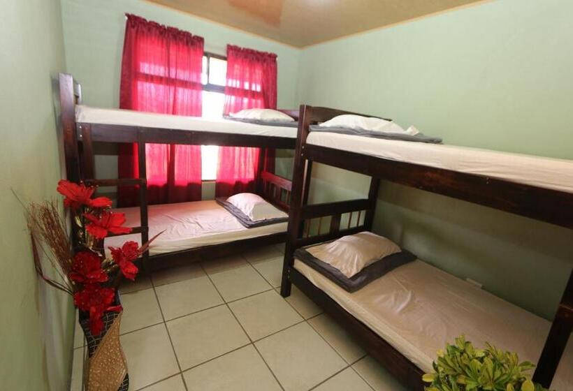 Economy Triple Room, Hostel Cattleya   Monteverde, Costa Rica