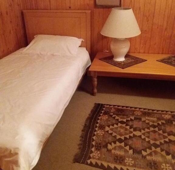 اتاق خانوادگی, Haus Schaaf B&b