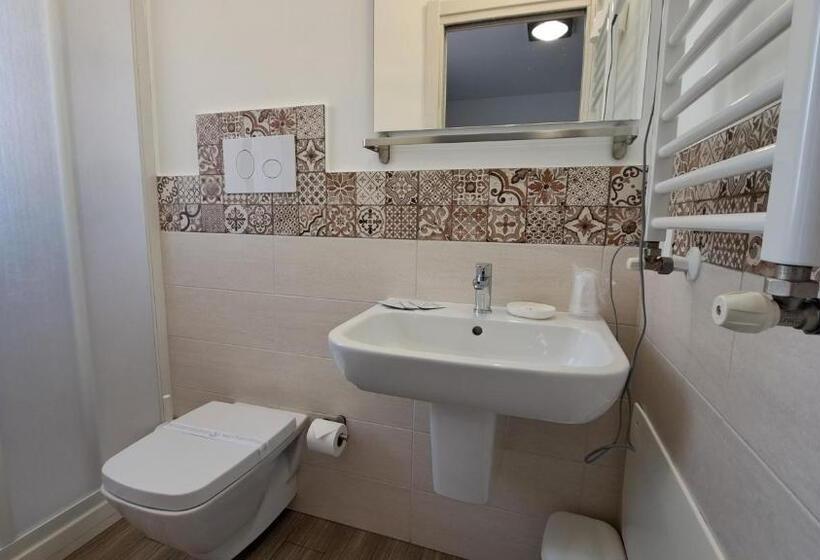 四人标准间, Le Due Sicilie B&b
