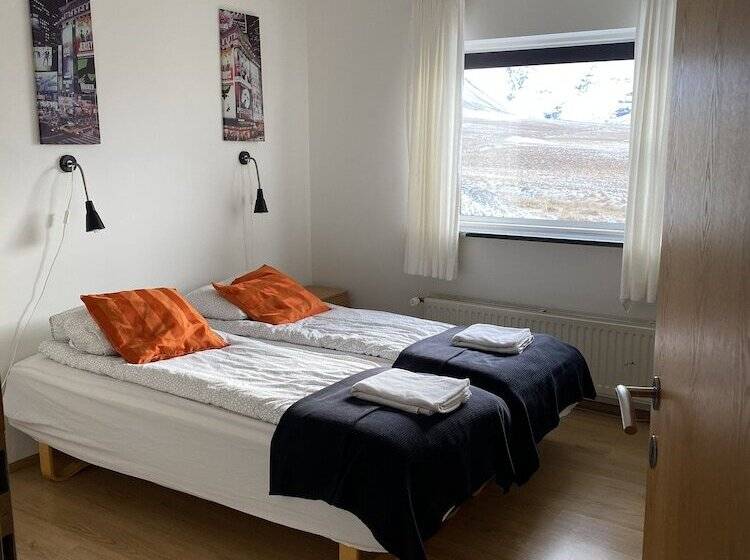 اتاق اکونومی با حمام مشترک, Kirkjufell Guesthouse And Apartments