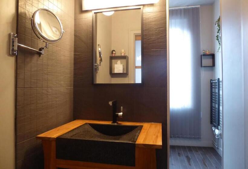 Номер Стандарт, B&b A La Maison Blanche