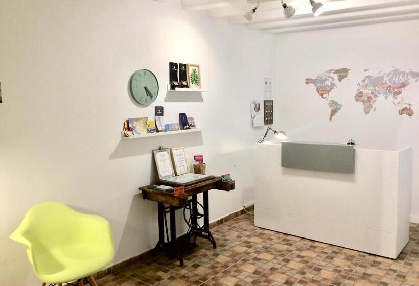 Chambre Standard Individuelle Salle de Bains Commune, Pensión La Cantarera
