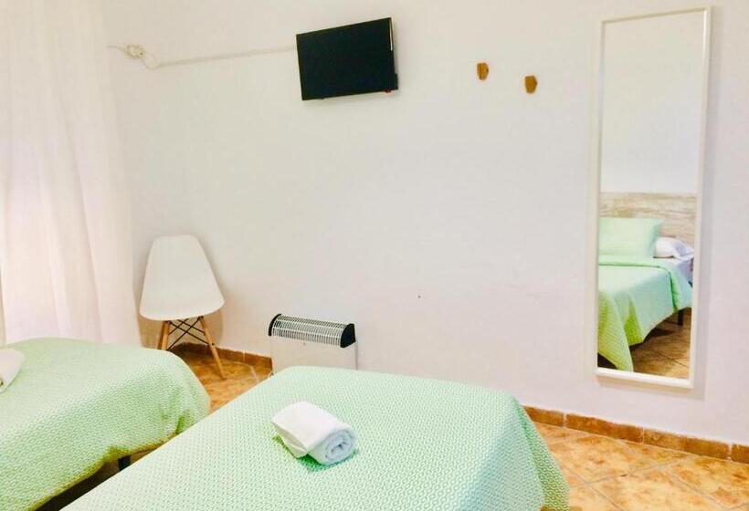 Chambre Standard, Pensión La Cantarera