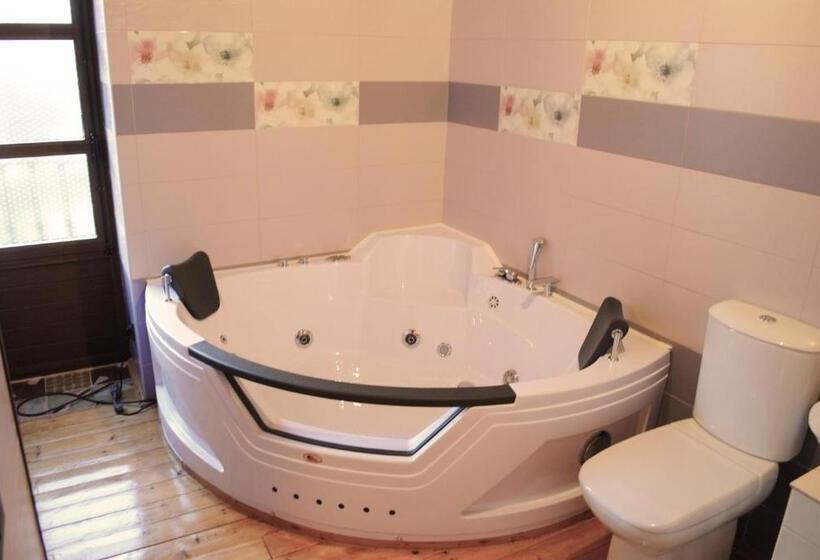 스위트, Hostal Los Oteros