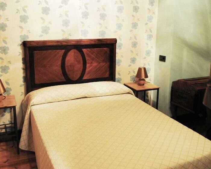 스탠다드 룸, Hostal Los Oteros