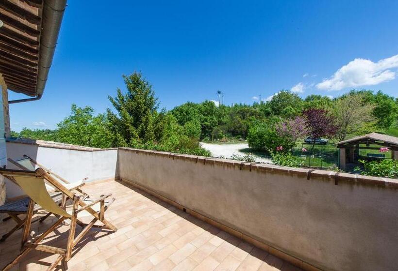 스탠다드 룸 가든 전망, Agriturismo La Corte Del Lupo