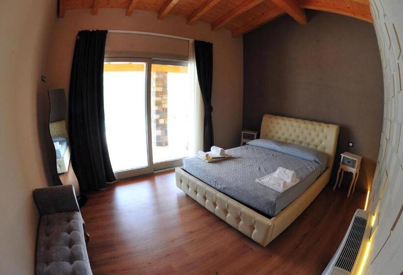 Номер Стандарт Вид на Озеро, Agriturismo Le Fontane