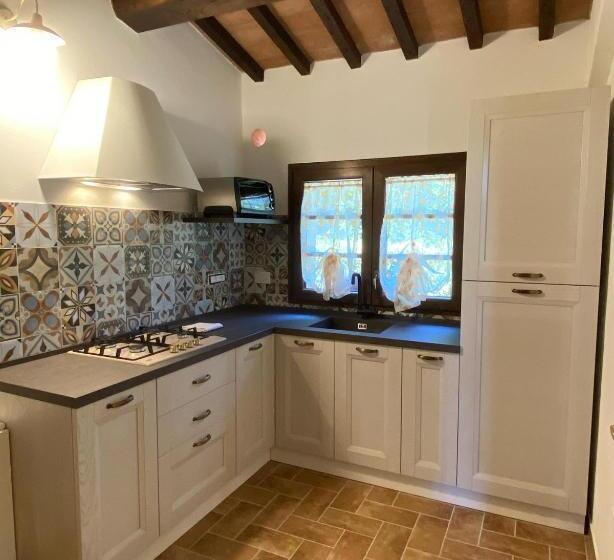 شقة غرفة واحدة مزودة بتراس, Agriturismo L'antica Quercia