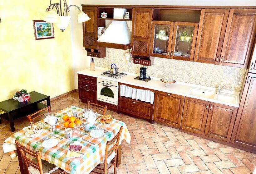 شقة غرفة واحدة مطلة على الحديقة, Agriturismo L'antica Quercia