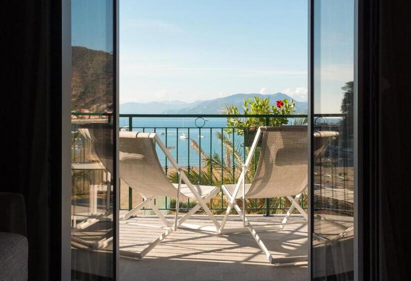Апартаменты 2 Спальни, Miramare Suites