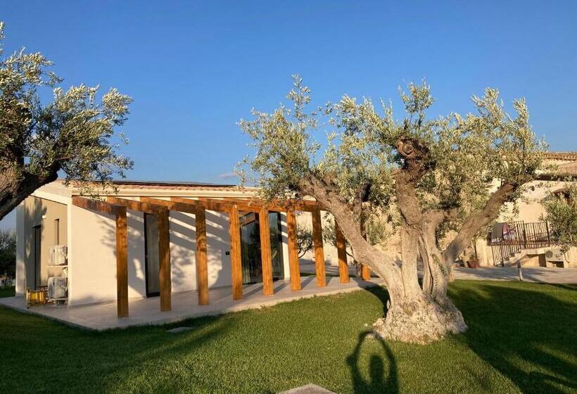 سوییت با چشم‌انداز استخر, Agriturismo Baglio San Nicola