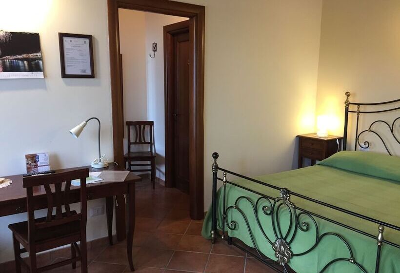 Номер Стандарт Трехместный, Agriturismo Arangea