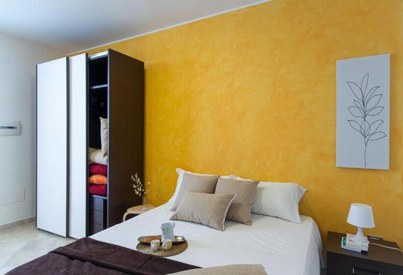 استودیوی استاندارد, Residence Borgo & Mare   Localo