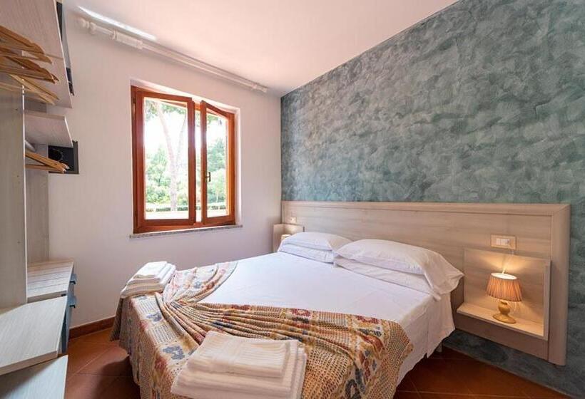 Дом 2 Спальни, Residence Le Grazie Est