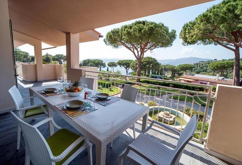 Апартаменты 1 Спальня с Террасой, Residence Le Grazie Est