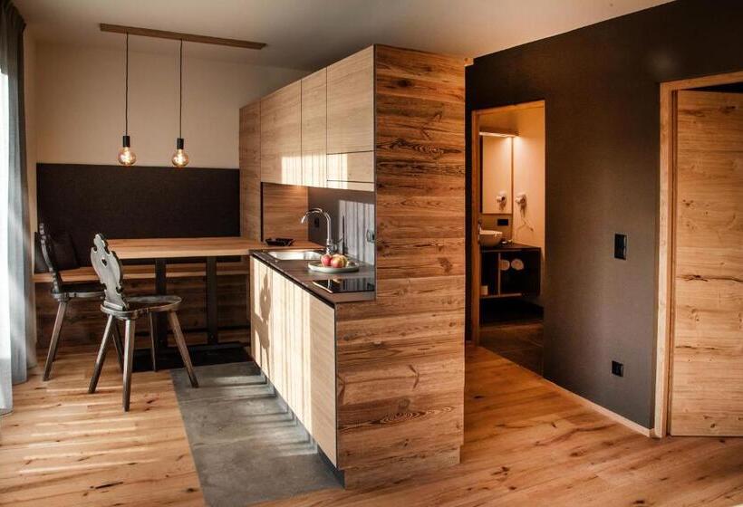 Люкс Повышенной Комфортности, Appartement  Und Wellnesshotel Winkler