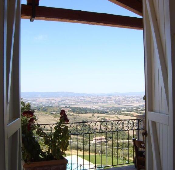 Апартаменты 3 Спальни, San Giovanni Al Monte
